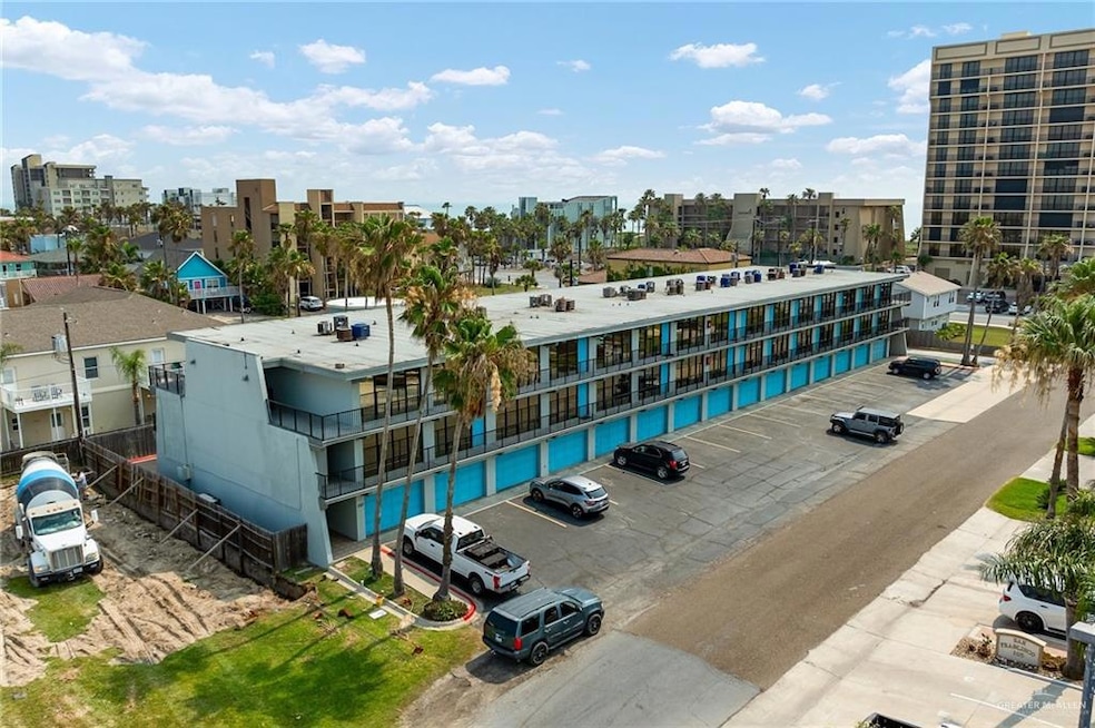 110 E Pompano Complex