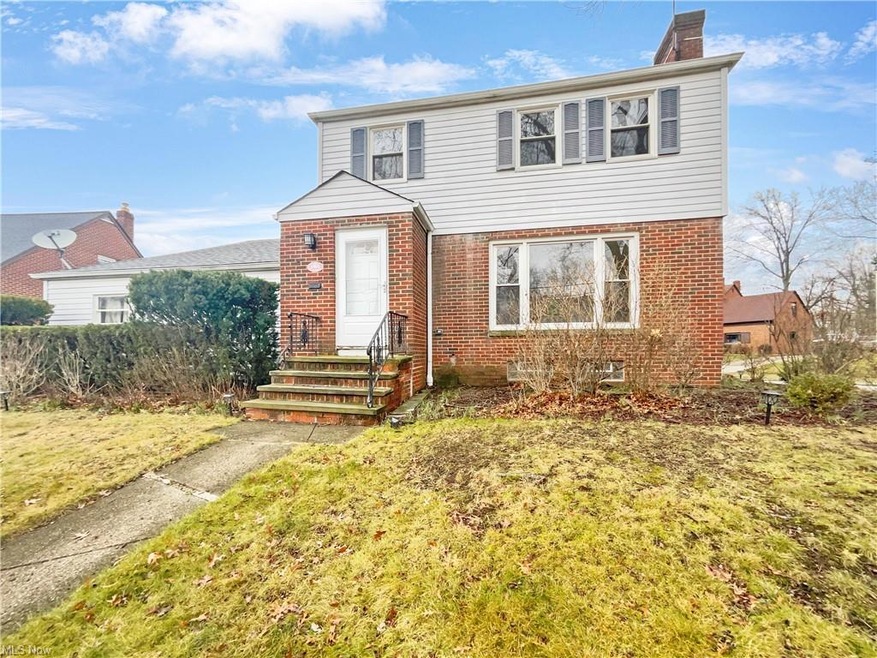 1891 Beverly Hills Dr unit D, Euclid, OH 44117 - photo 1