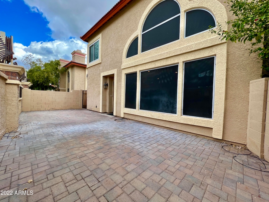 10255 N 12th Place unit 3, Phoenix, AZ 85020 - photo 1