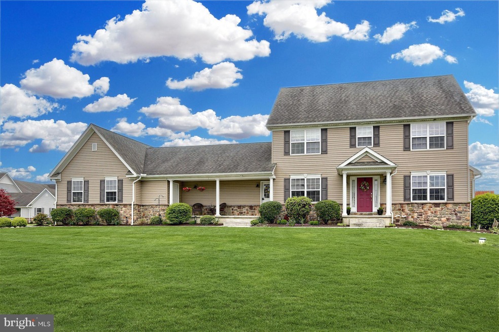 1920 Preserve Ln, Palmyra, PA 17078 - photo 1