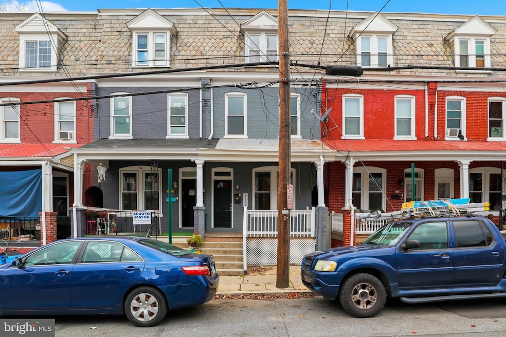 112 Coral St, Lancaster, PA 17603 - photo 1