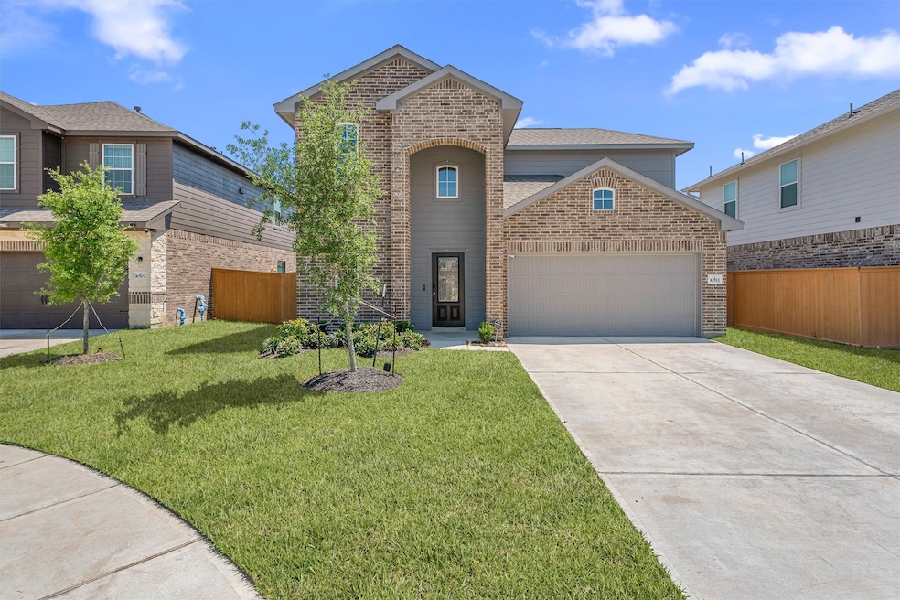 Welcome to 10511 Kings River Dr
Rosharon, TX 7758