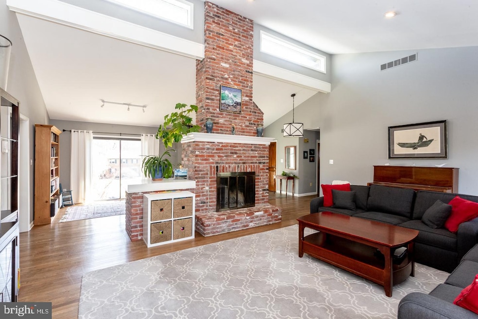 14 Kates Glen, Paoli, PA 19301 - photo 1