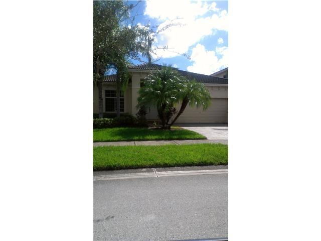 6338 SW 194th Ave, Fort Lauderdale, FL 33332 - photo 1