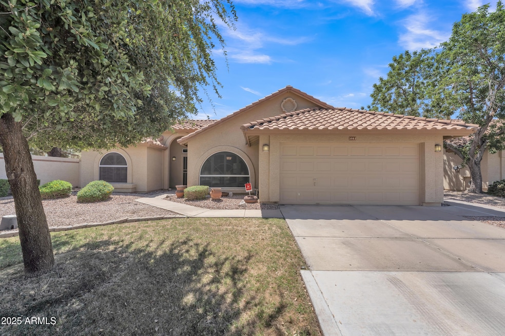 3882 S Hawthorn Dr, Chandler, AZ 85248 - photo 1