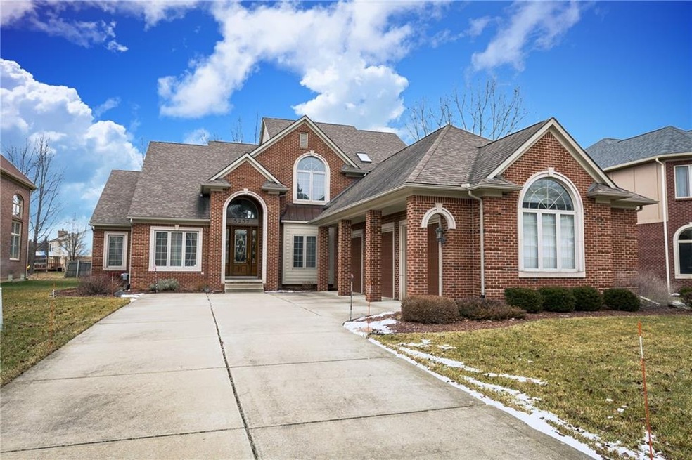 Impressive curb appeal!