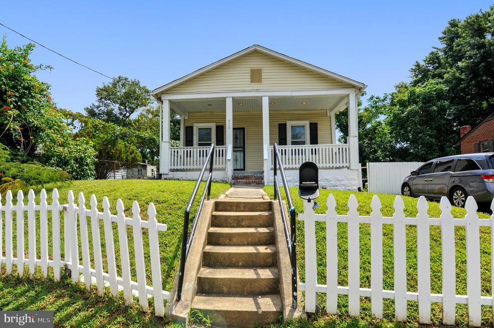 828 Balboa Ave, Capitol Heights, MD 20743 - photo 1