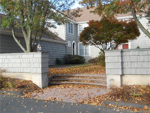 21 Harwich Ln unit 21, West Hartford, CT 06117 - photo 1