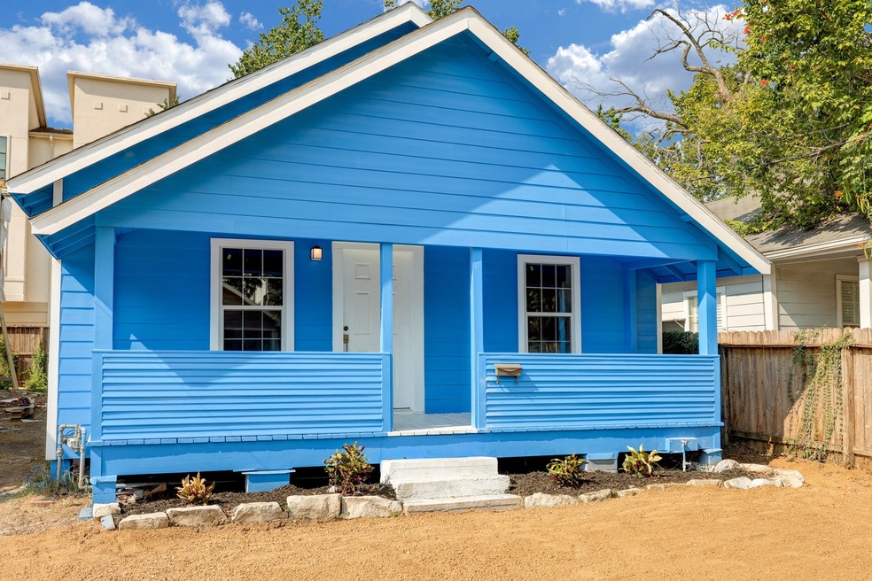 4224 Marina St, Houston, TX 77007 - photo 1