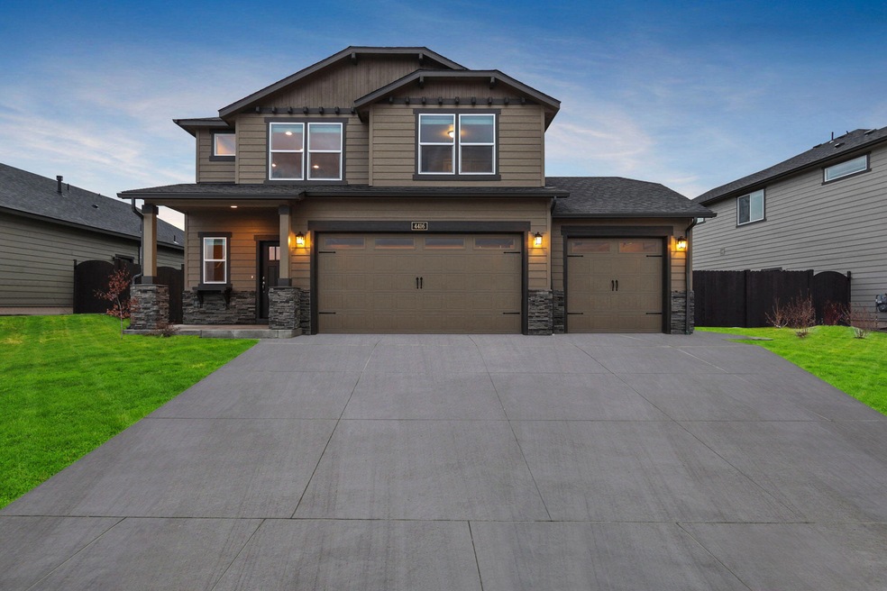 1770 NW Upas Place, Redmond, OR 97756 - photo 1