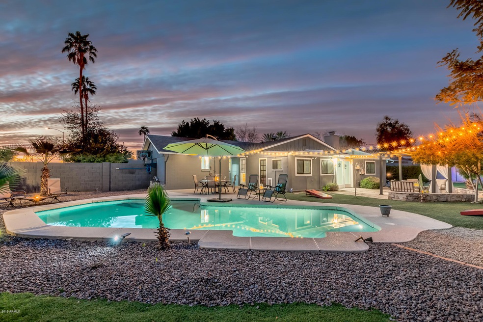 Pool, Removable Fence & more!!