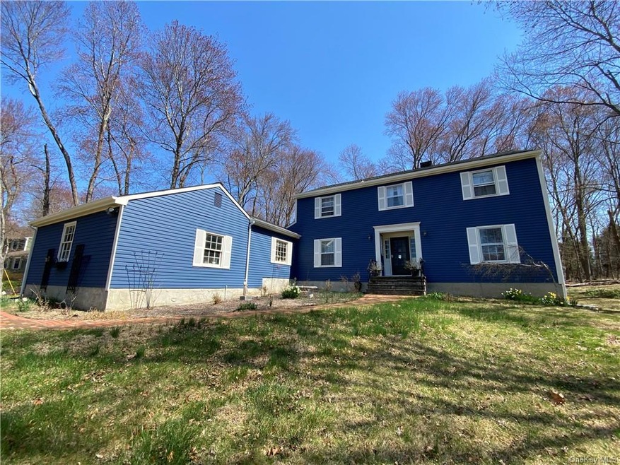 20 Summit Cir, Somers, NY 10589 - photo 1