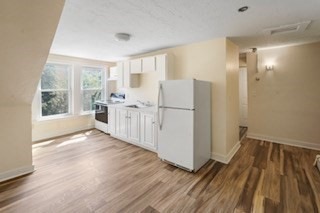 114 Appleton St unit 3, Lowell, MA 01852 - photo 1