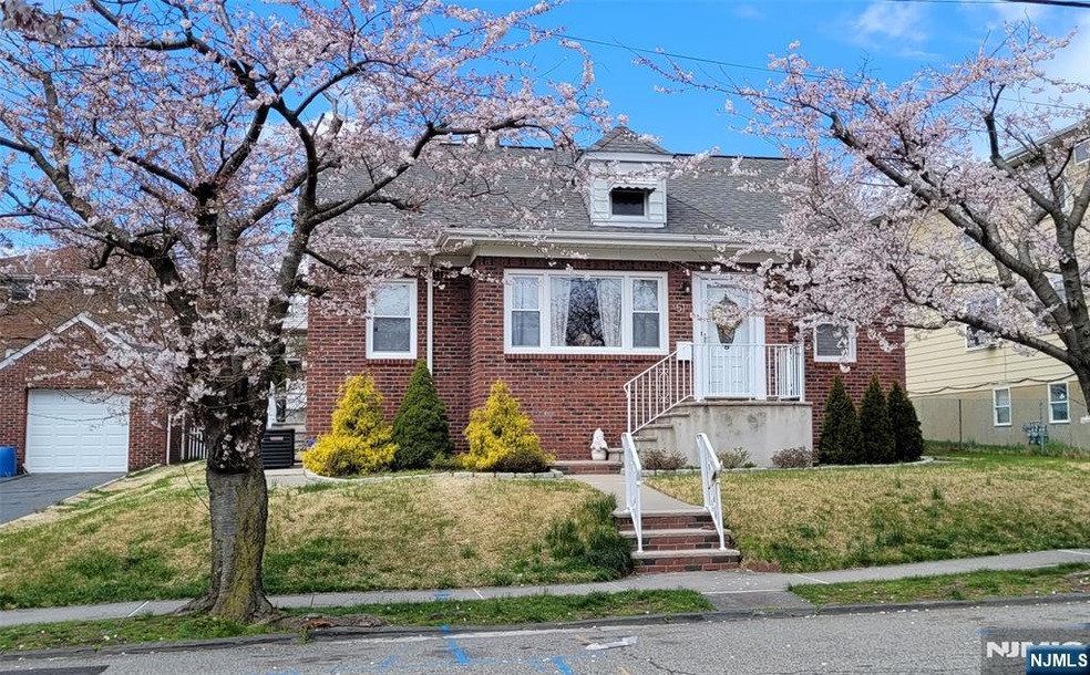 51 Westervelt Place unit A, Lodi, NJ 07644 - photo 1