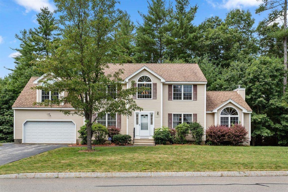 11 Forsythia Dr, Nashua, NH 03062 - photo 1