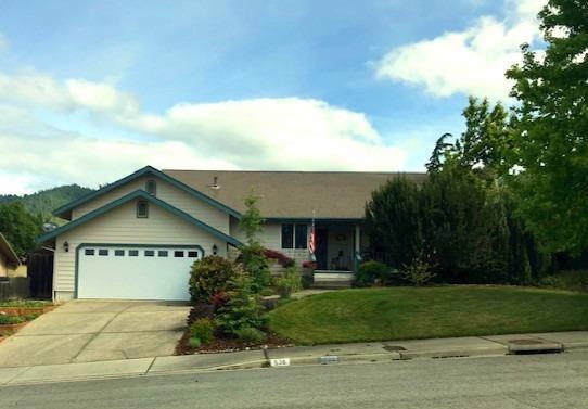 538 NW Buddy Ln, Grants Pass, OR 97526 - photo 1