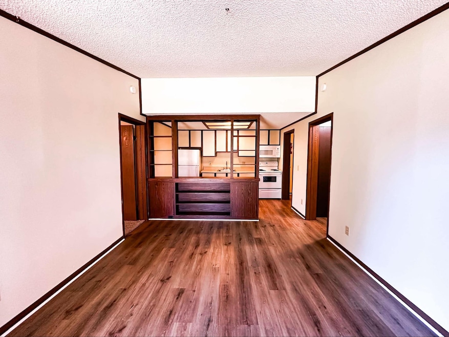 For Rent $1,095/month