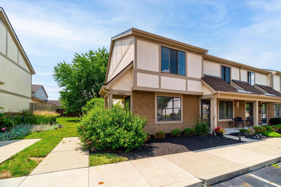 5699 Jousting Lane-2