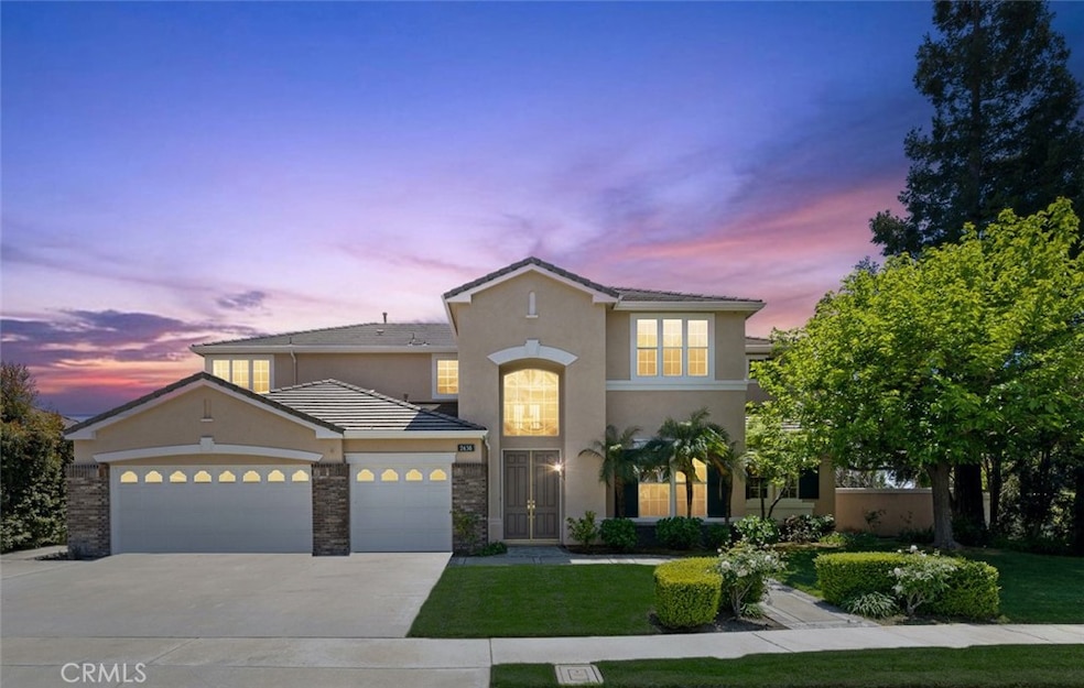 Sold $1,900,000 • Co-Listing Agent