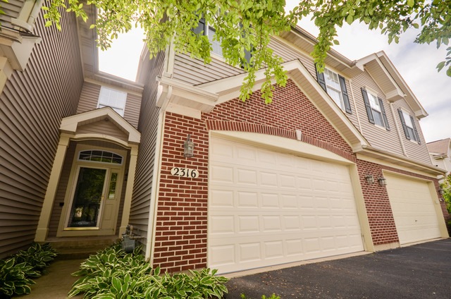 2316 Sandy Creek Dr unit 6, Algonquin, IL 60102 - photo 1