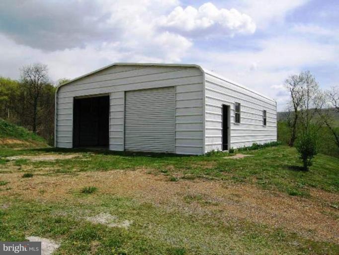 1095 Cups Hollow Rd, Augusta, WV 26704 - photo 1