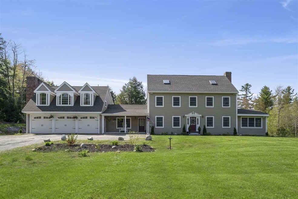 964 County Rd, New London, NH 03257 - photo 1