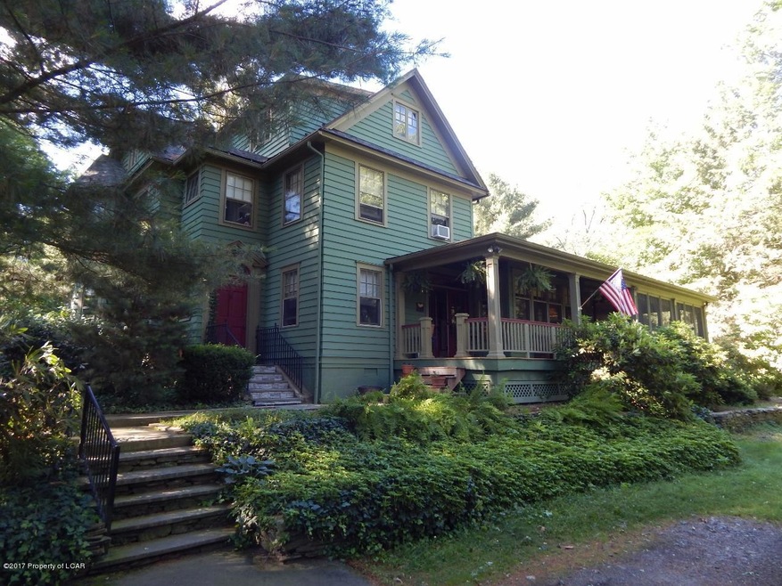 126 Doran Dr, Shavertown, PA 18708 - photo 1