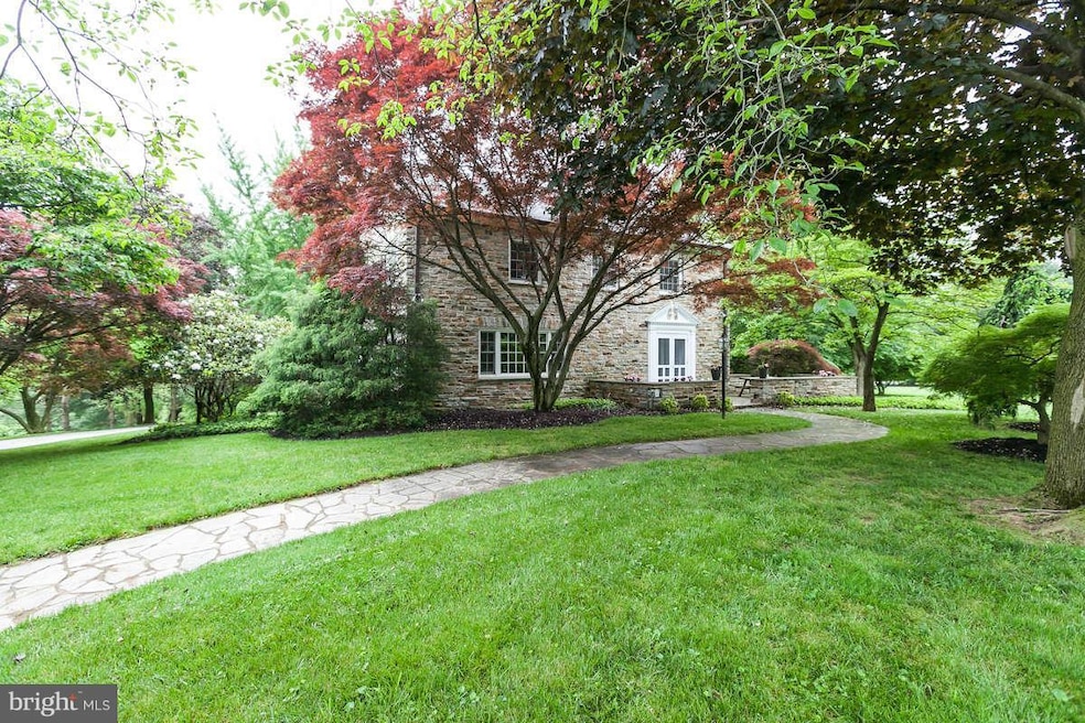 801 Hillstead Dr, Lutherville Timonium, MD 21093 - photo 1