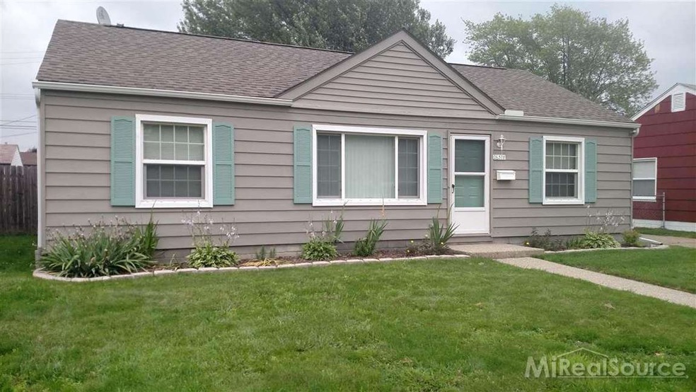 26378 Ridgemont St, Roseville, MI 48066 - photo 1