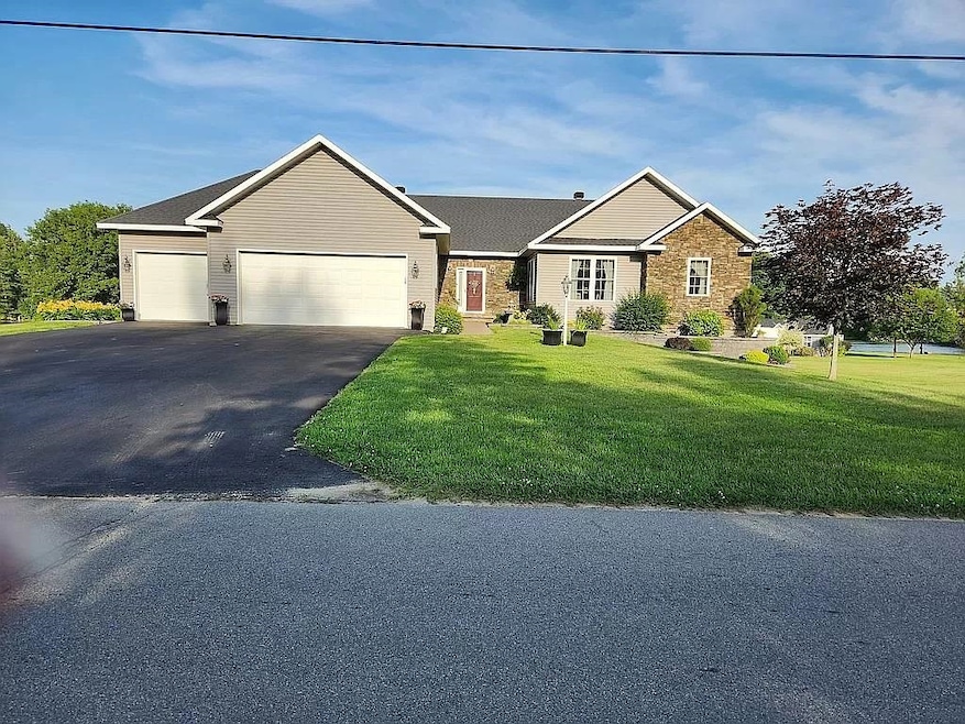 65 Brookview Dr, Waddington, NY 13694 MLS 49126