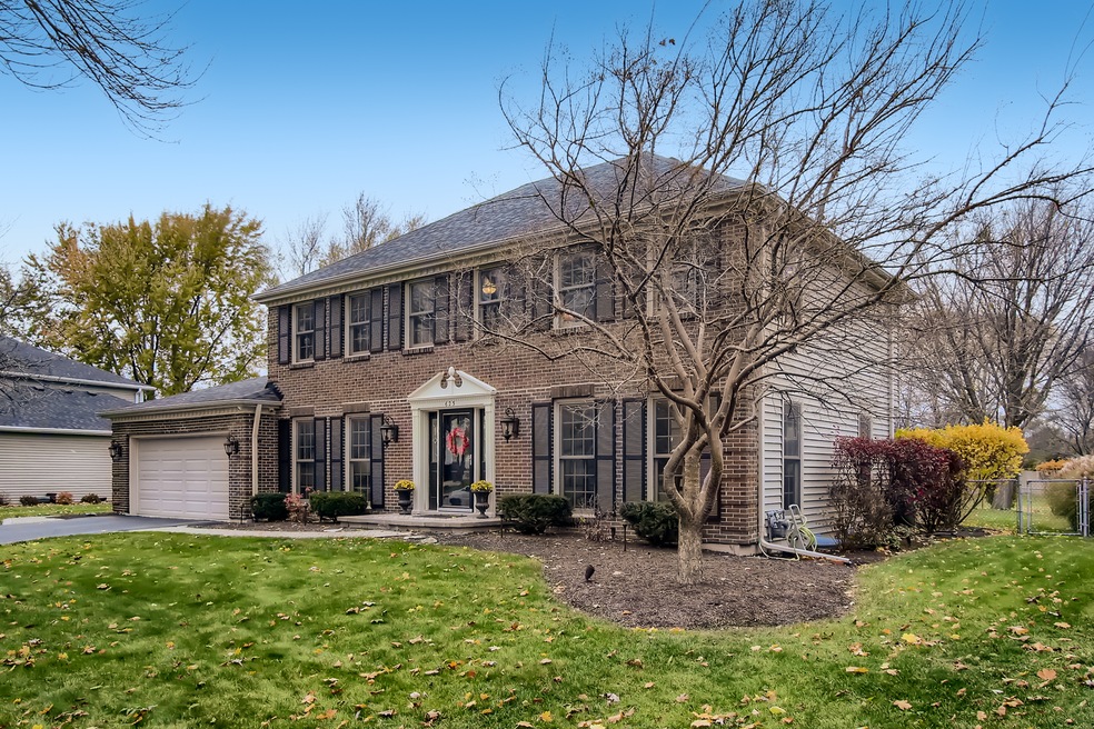 623 Fredericksburg Ct unit 1, Naperville, IL 60540 - photo 1