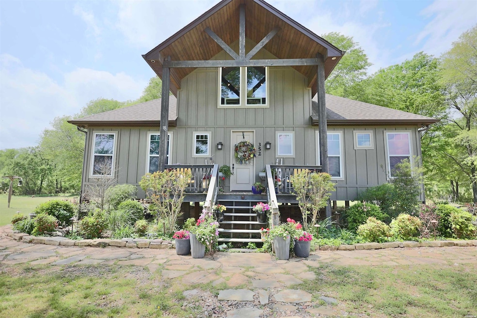 For Sale $578,000