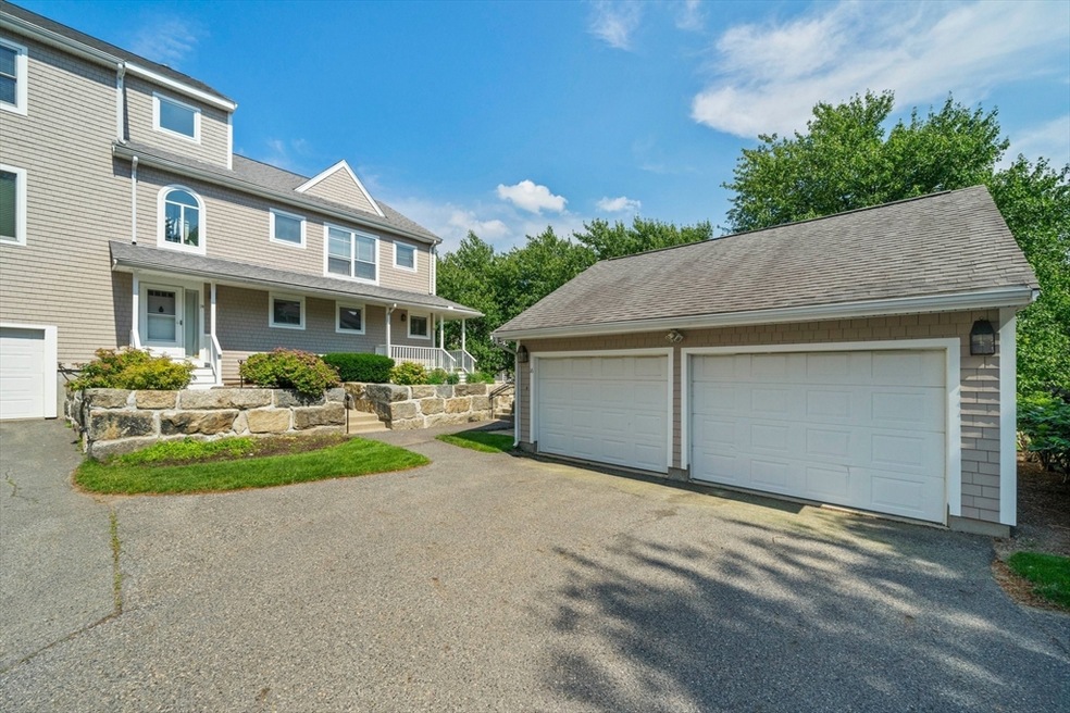16 Sloop Ln unit 84, Quincy, MA 02171 - photo 1