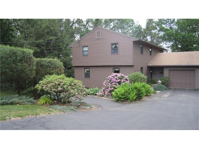 8 Bishop Dr, Manchester, CT 06042 - photo 1
