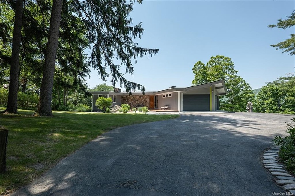 449 Lane Gate Rd, Cold Spring, NY 10516 - photo 1