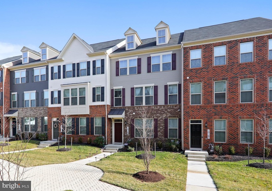 10169 Dorsey Ln, Lanham, MD 20706 - photo 1