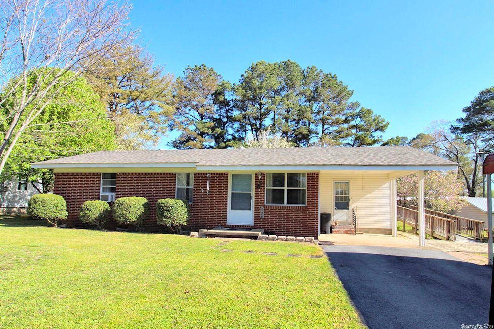 220 E Mockingbird Ln, Sheridan, AR 72150 - photo 1