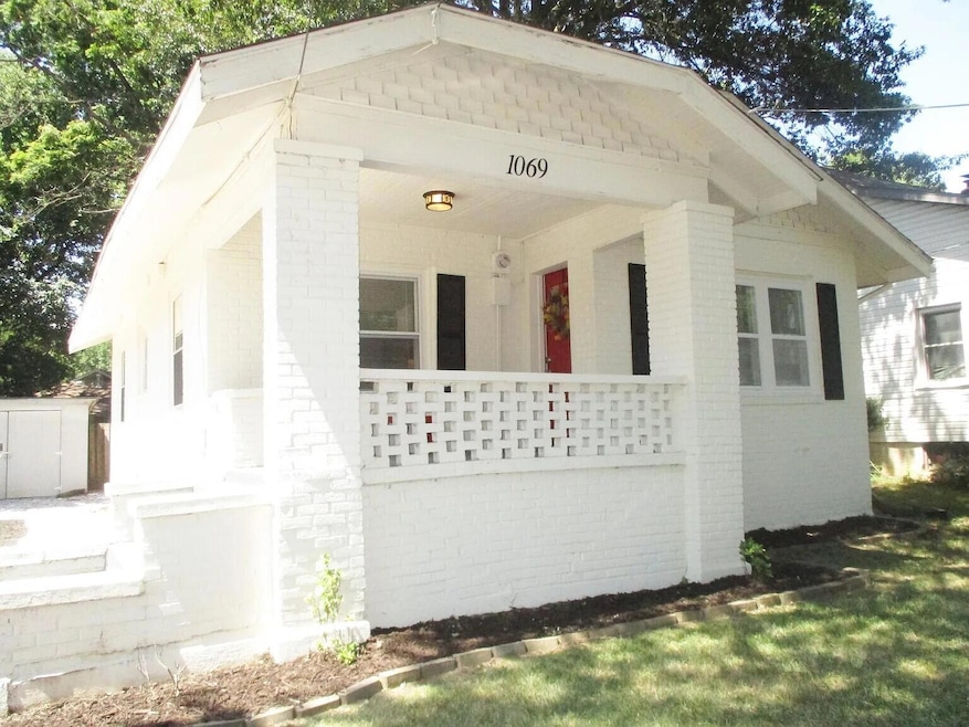 1069 S Broadway Ave, Springfield, MO 65807 - photo 1