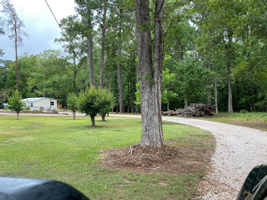 9475 Texas 87 S, Milam, TX 75959 - photo 1