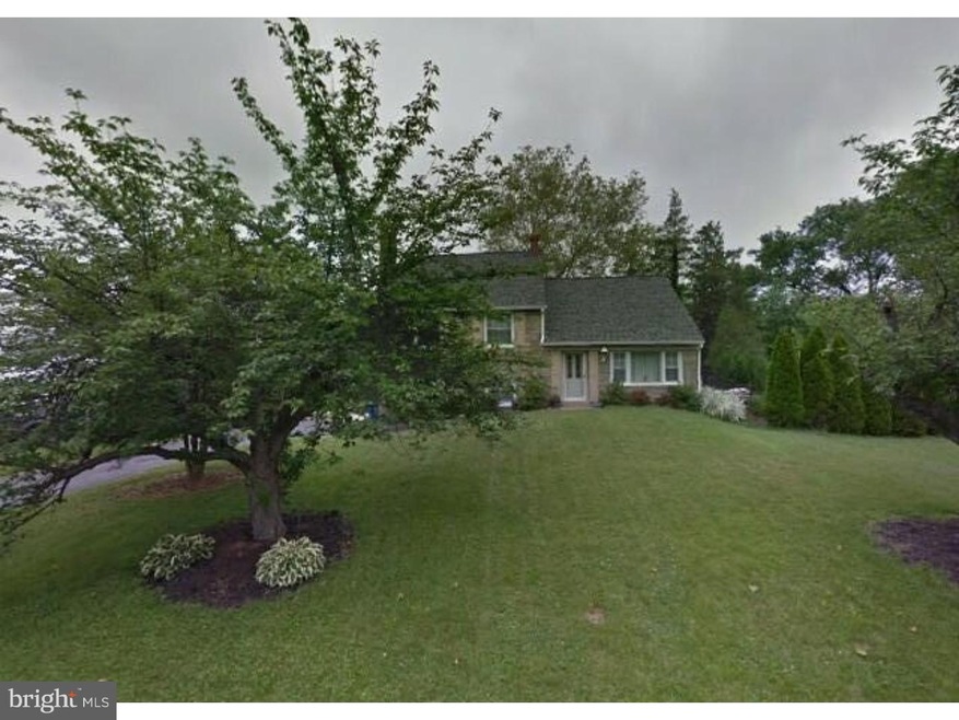 115 Cameron Dr, Wallingford, PA 19086 - photo 1