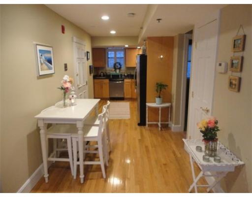 229-233 North St unit 1, Boston, MA 02113 - photo 1