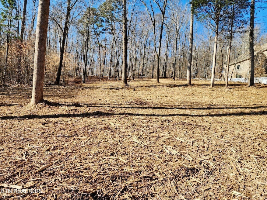 Hickory Point Lot 8R