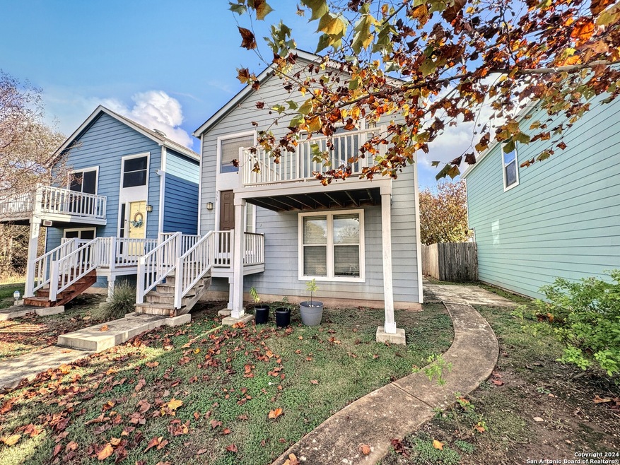 338 Trestle Tree unit C, San Marcos, TX 78666 - photo 1