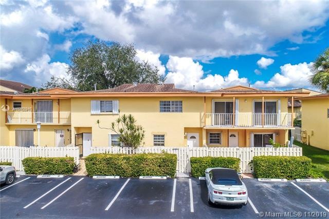 8320 SW 154th Ave unit 30, Miami, FL 33193 - photo 1