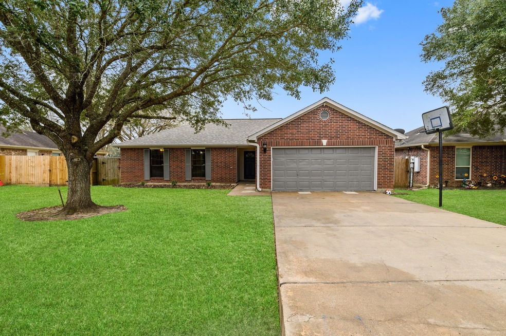 3074 County Road 855b, Alvin, TX 77511 - photo 1