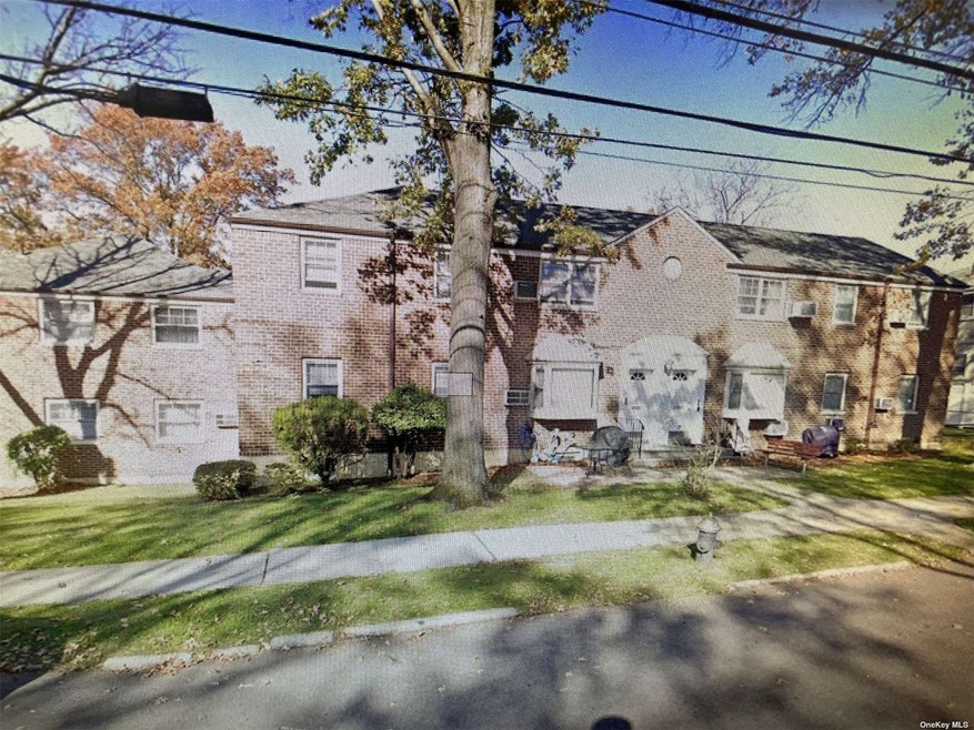 25312 60th Ave unit 2nd FL, Little Neck, NY 11362 - photo 1