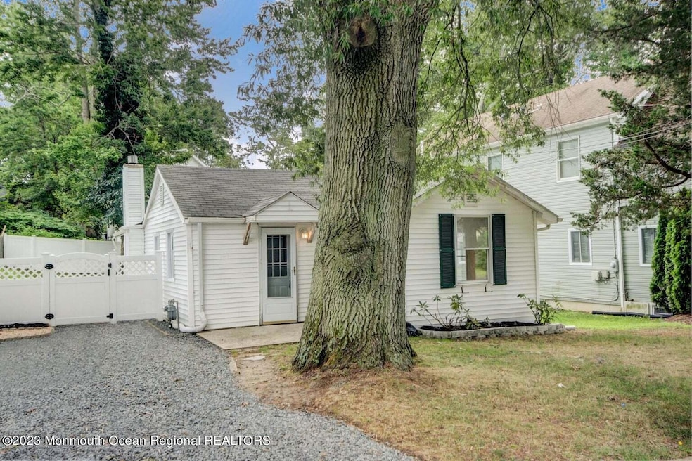 143 Chatham Ave unit SUMMER, Oakhurst, NJ 07755 - photo 1