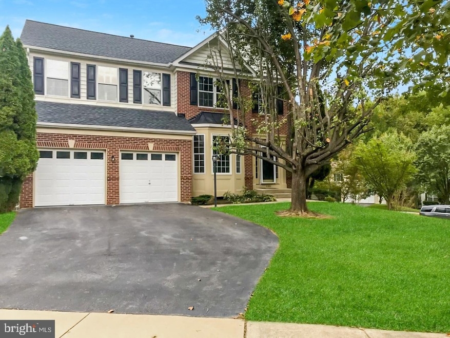 11201 Little Fox Ln, Germantown, MD 20876 - photo 1