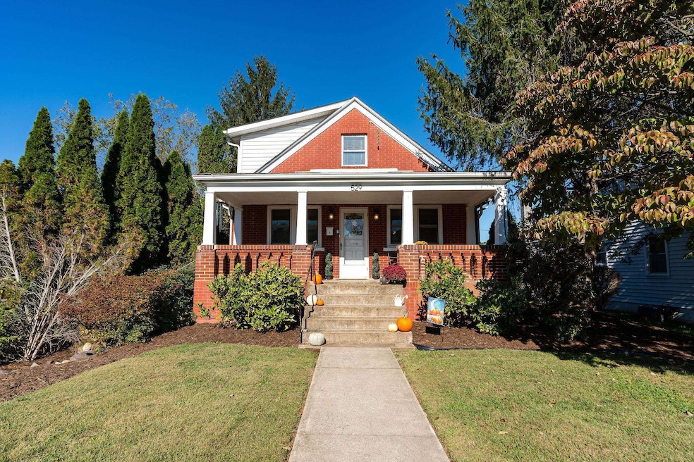 Pending $265,000 • Co-Listing Agent