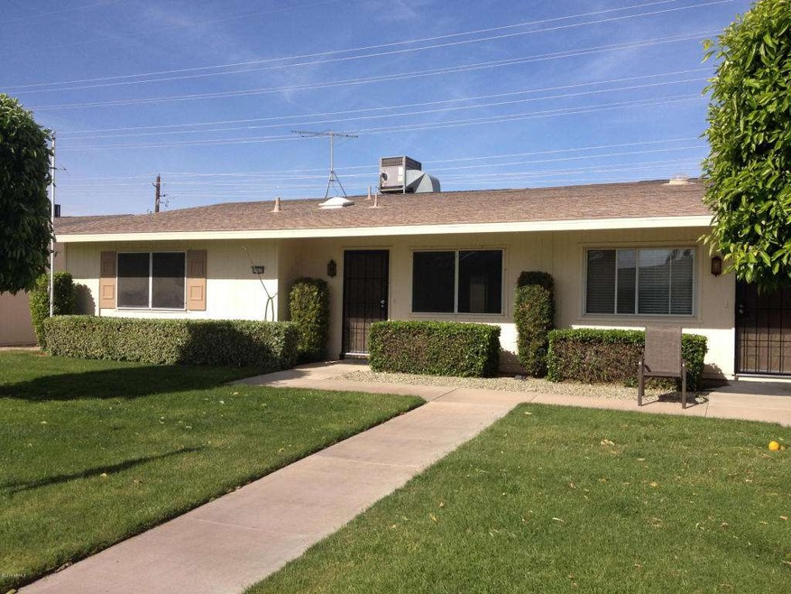 13678 N Garden Court Dr, Sun City, AZ 85351 - photo 1